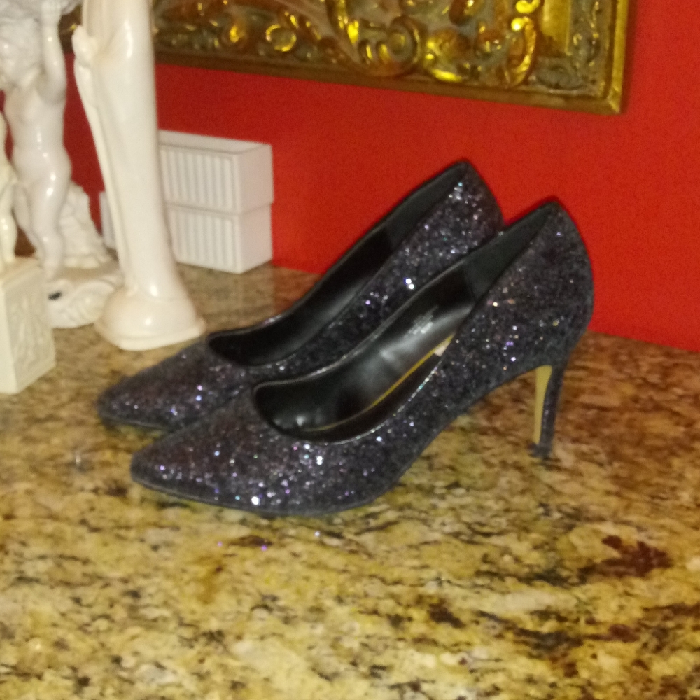 1111 Wendy Williams Glitter Heels